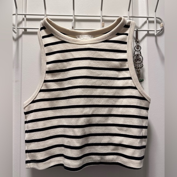 Crop striped tank top - Picture 7 of 7